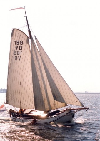 Verblijf 070143 � Boot Heegermeer � Lemsteraak 10.50   Harmonie  /  Waterman 