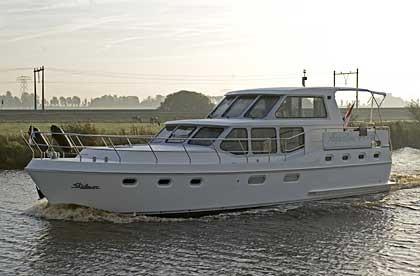 Verblijf 120150 � Boot Sneekermeer � Silver 