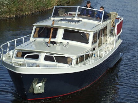 Boot 120708 &bull; Motorjacht Fluessen &bull; Jamaica Pikmeer 