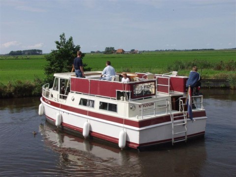 Verblijf 120710 � Boot Fluessen � Saint Tropez Denautic  
