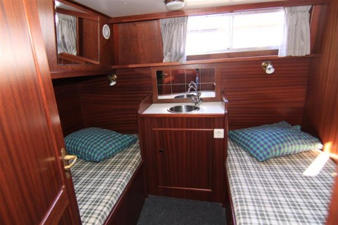 Verblijf 120710 � Boot Fluessen � Saint Tropez Denautic  