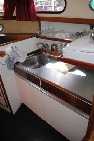 Verblijf 120711 � Boot Fluessen � Lelie Kempala 920 