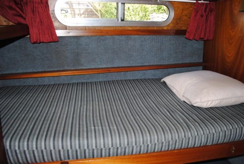 Verblijf 120711 � Boot Fluessen � Lelie Kempala 920 