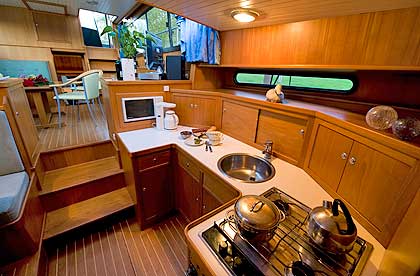 Verblijf 120801 � Boot Sneekermeer � Scorpio 